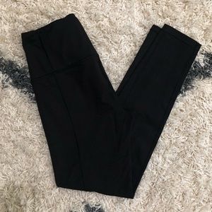 Victoria’s Sport Knockout Leggings - Med